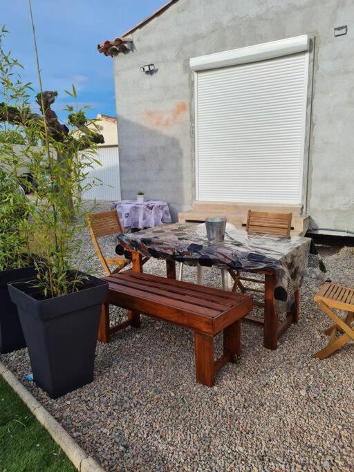 Appartement 53 M² - Pignans Au Coeur Du Var Zewnętrze zdjęcie